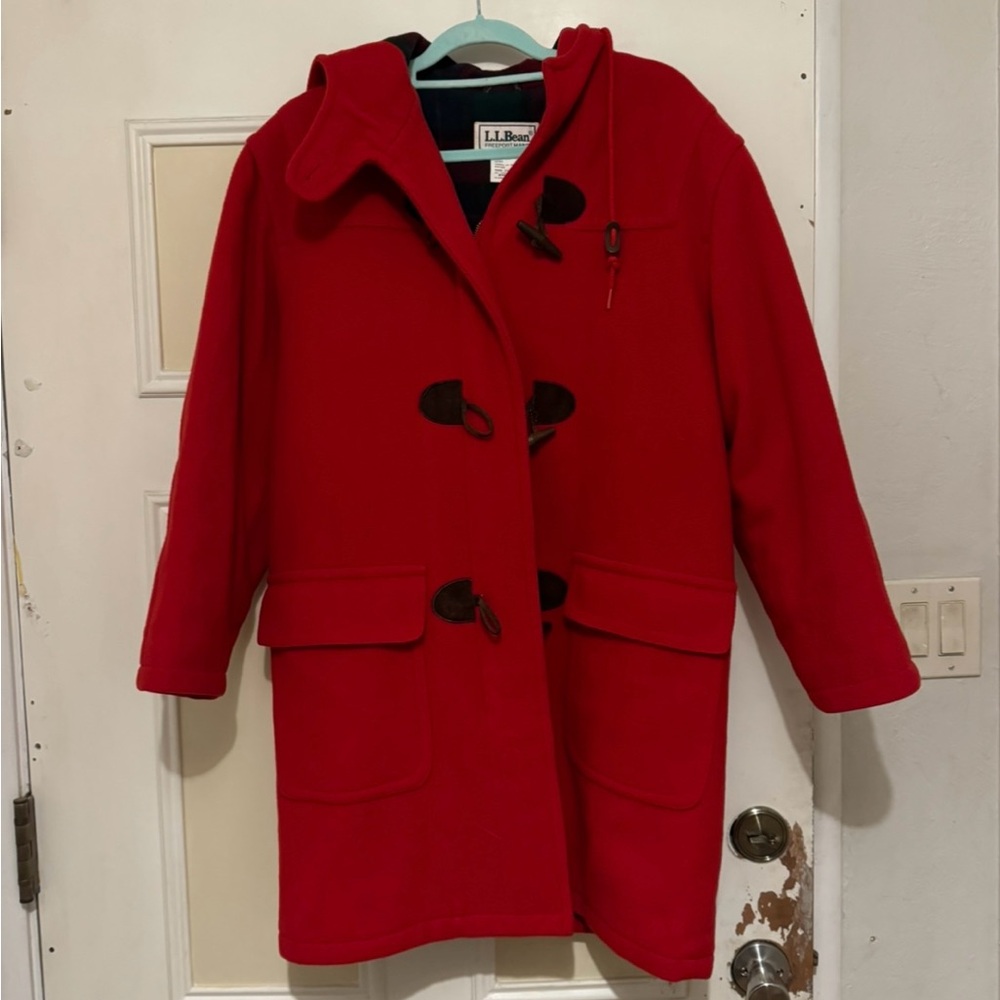 Vintage LL Bean Red Wool Toggle Coat with Hood lined size small